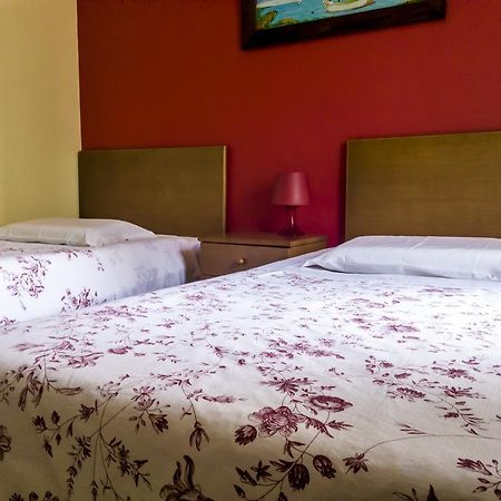 Hotel O Catraio Montijo Chambre photo
