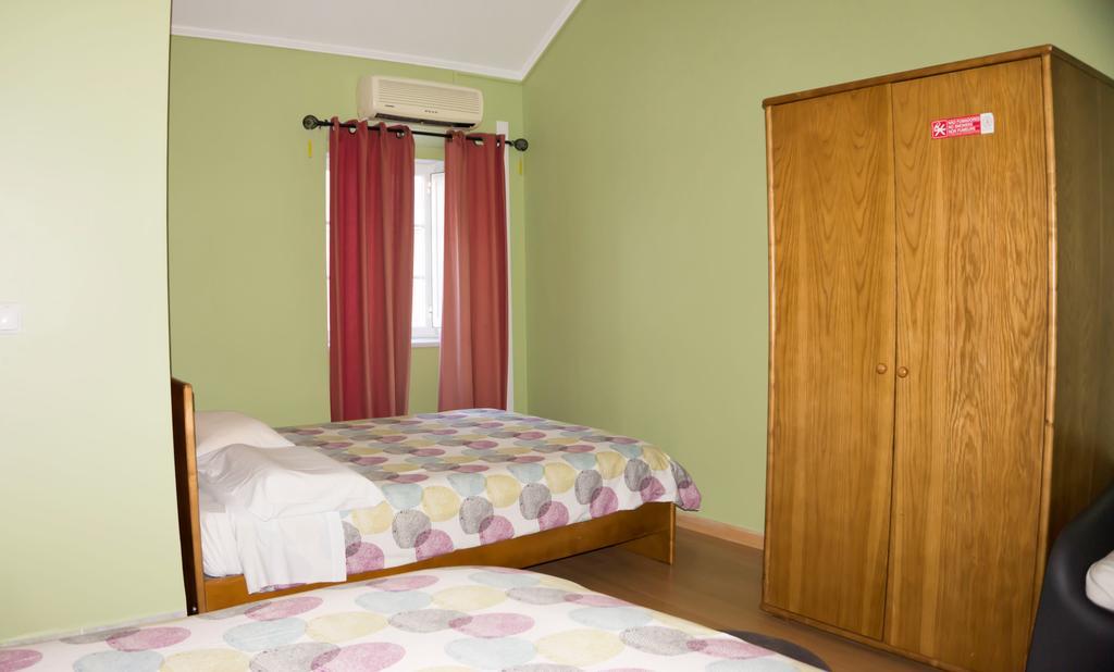 Hotel O Catraio Montijo Chambre photo